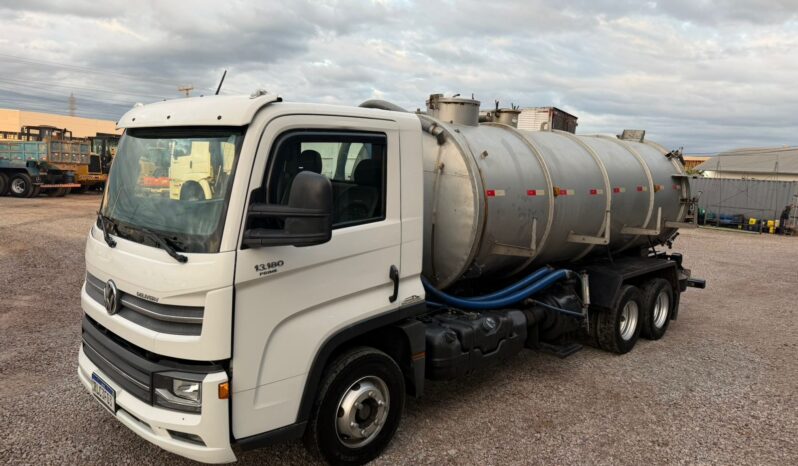 Vw 13180 ano 2022 tanque limpa fossa full