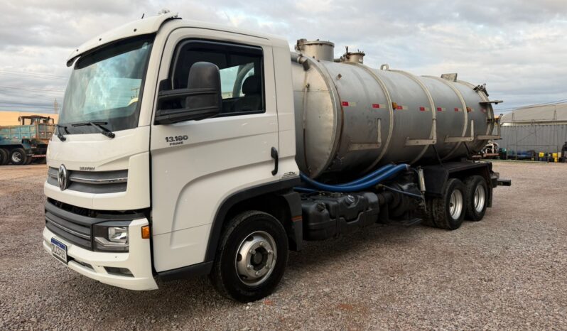 Vw 13180 ano 2022 tanque limpa fossa full